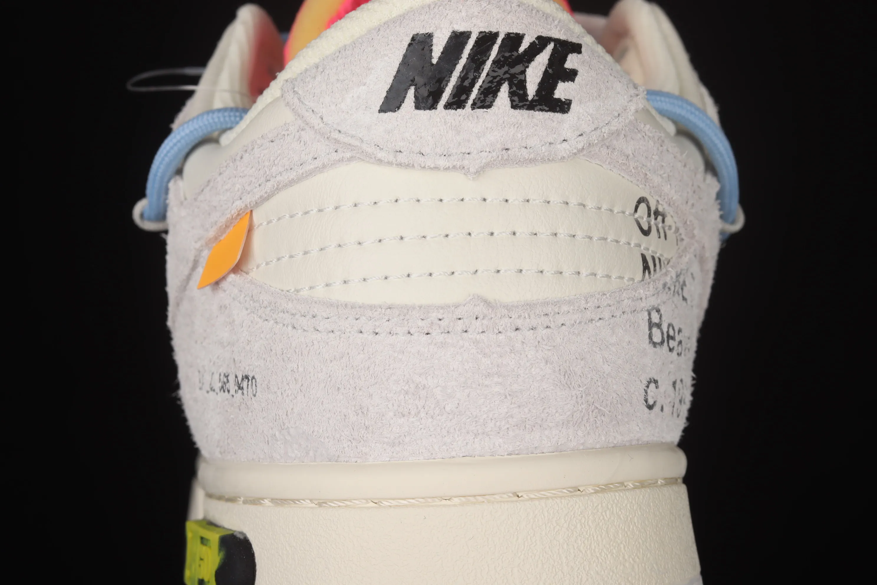 All Categories Nk SB Dunk Series Nk SB Dunk Low low-top sneakers OF x Nk Dunk Low "12 of 50" OW suede SB smashed backboard fashion casual sneakers DJ0950-113